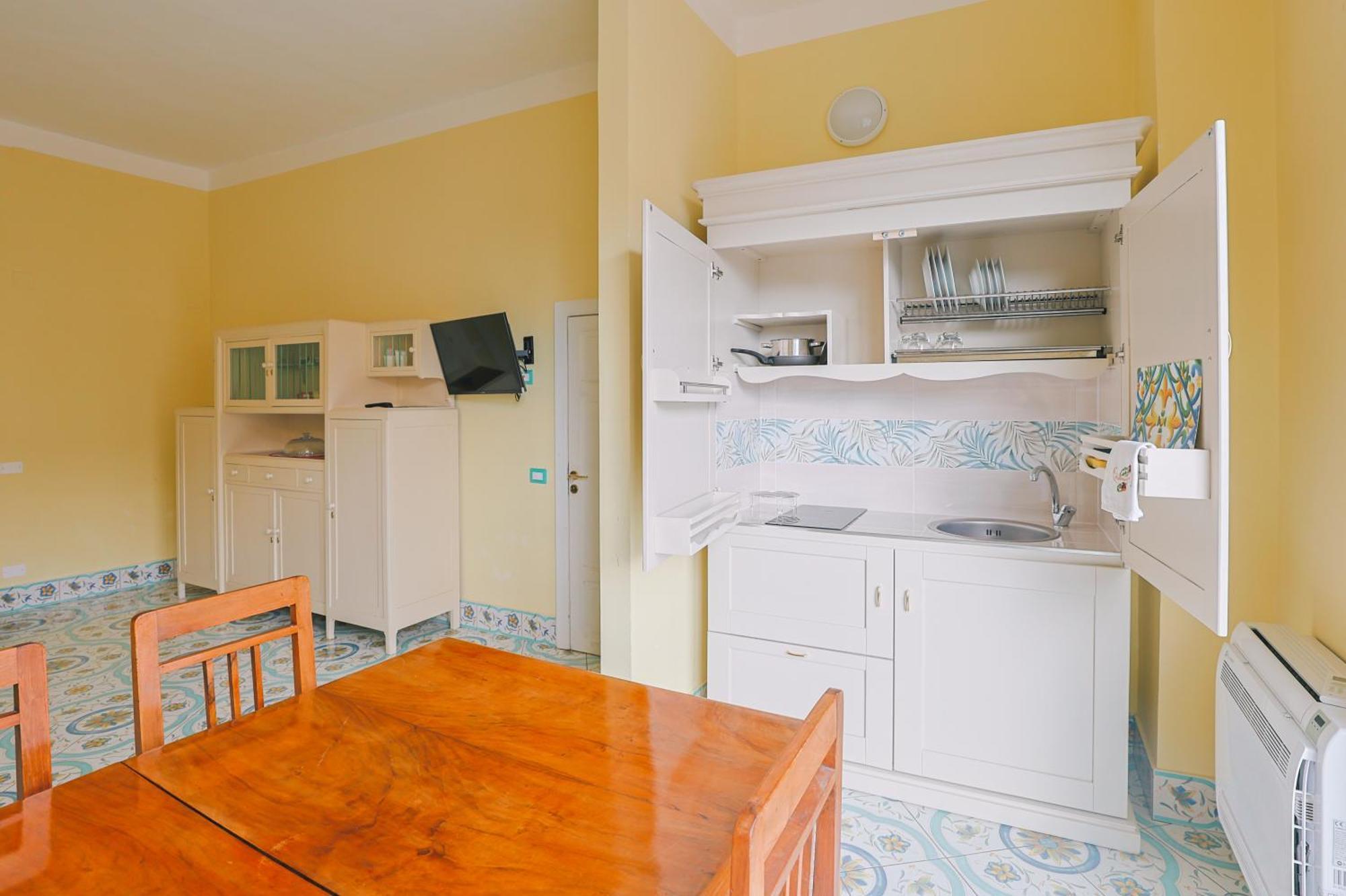 Residenze Storiche Vestuti Еболи Екстериор снимка