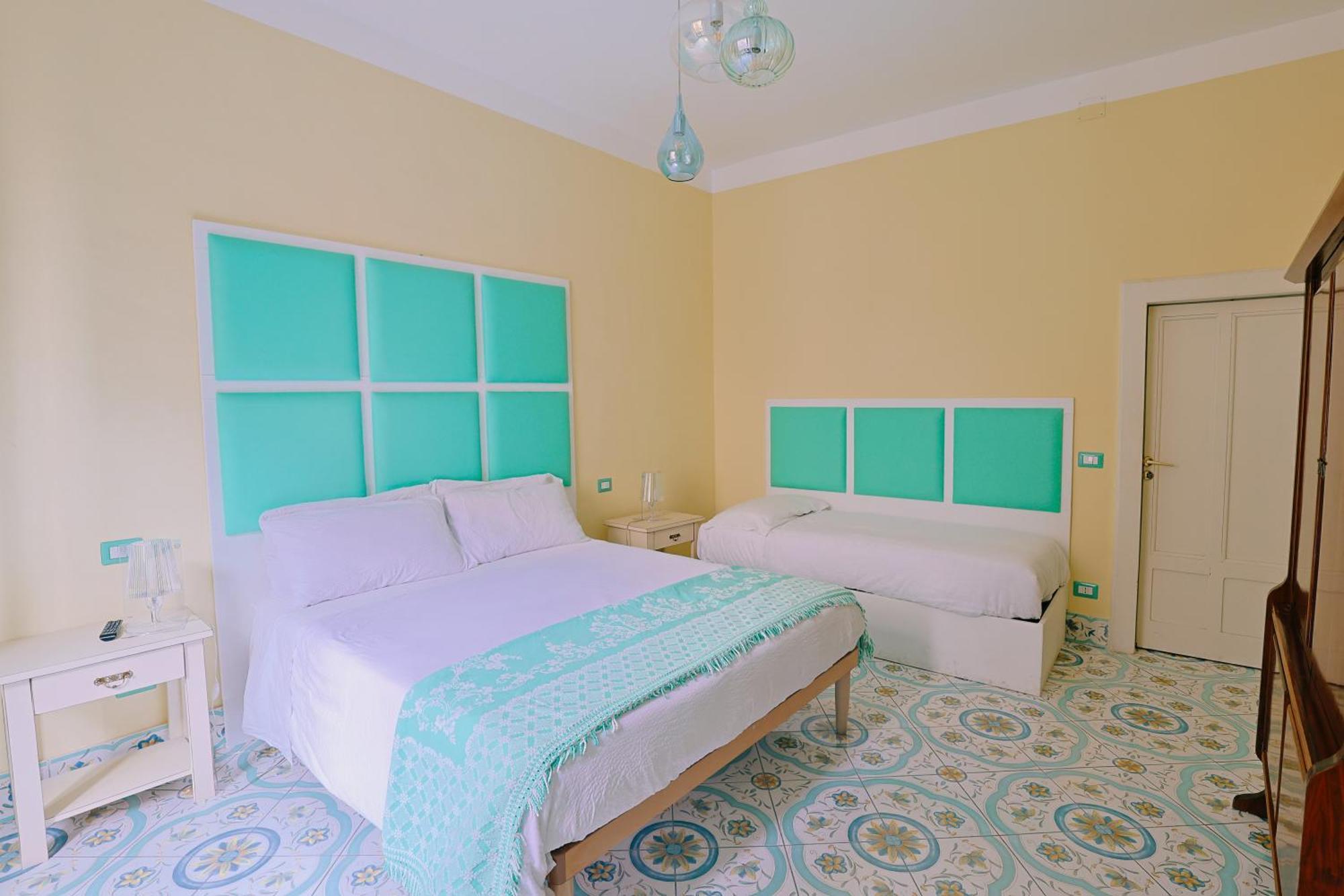 Residenze Storiche Vestuti Еболи Екстериор снимка